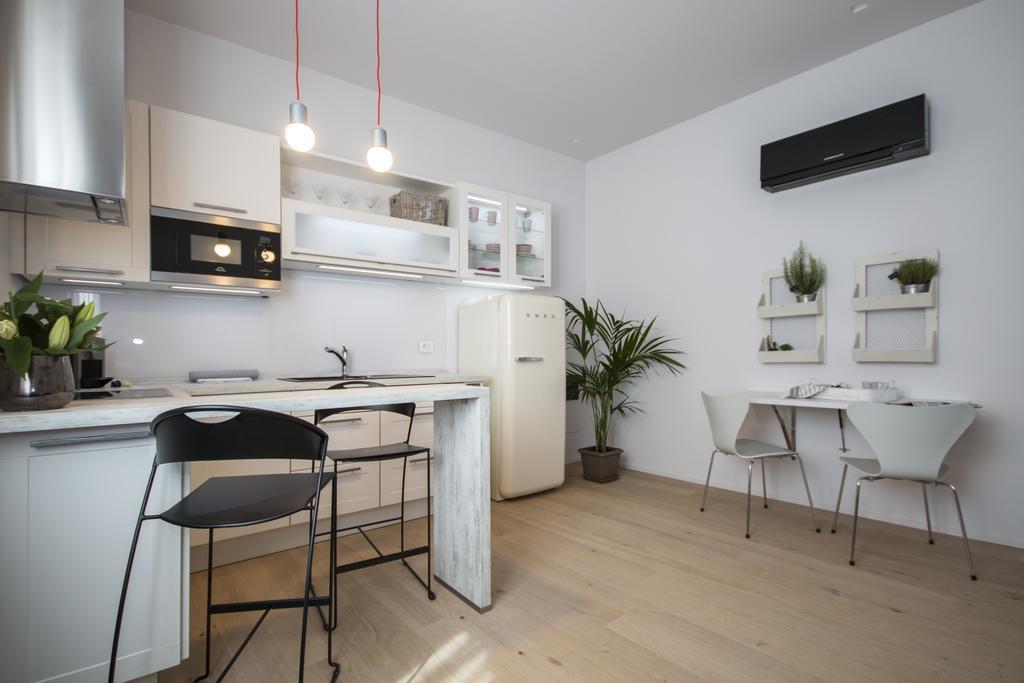 Cavour 51 Apartment Lecco Exterior photo